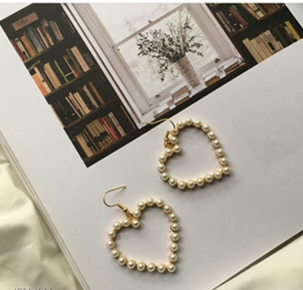 Arzonai European and American Hot-Selling Fashion Personality Original Geometric Hoop Earrings Swirl Petals Minimalist Earrings Women - Free Size, Alloy, Pearl, Pack of1